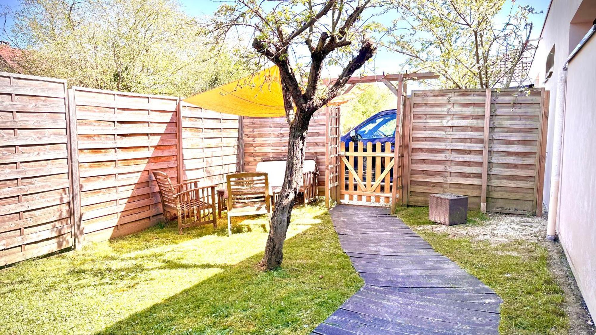 Secret Garden Parking Hyper Centre & Calme Apartment Claye-Souilly Exterior photo